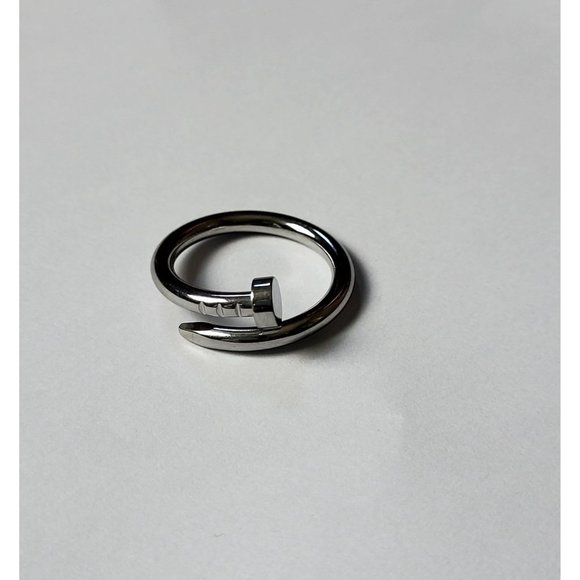 Jewelry - Nail Tack Ring Silver Size 9 NEW